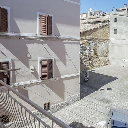 S186 - Sirolo, meraviglioso cielo-terra in centro storico Esterno foto