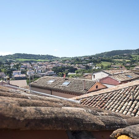 S186 - Sirolo, meraviglioso cielo-terra in centro storico Esterno foto